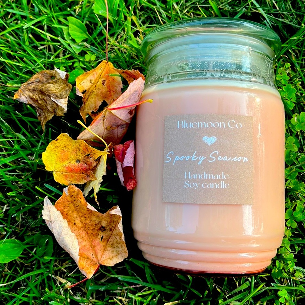 Spooky season candle